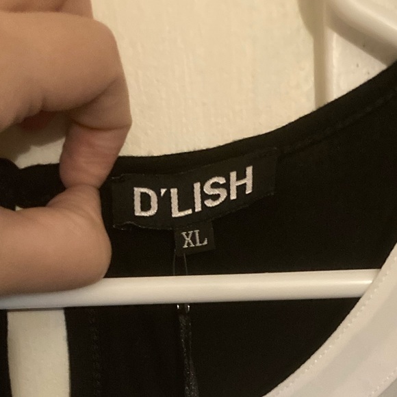 Never Worn, Sheer White and Black, Loose Fabric Tank Top. - Picture 2 of 2